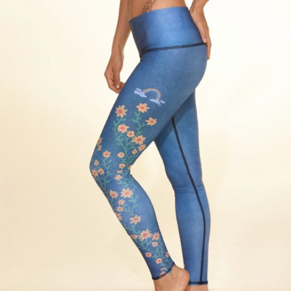 Teekie Leggings ✨ LN